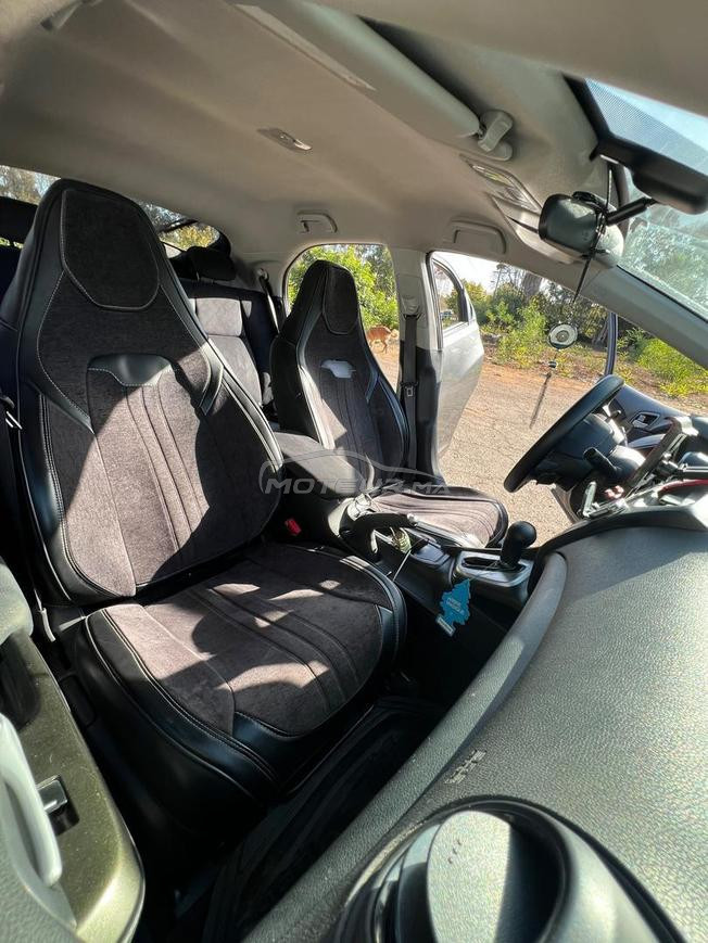 Honda civic hatchback essence automatique 
