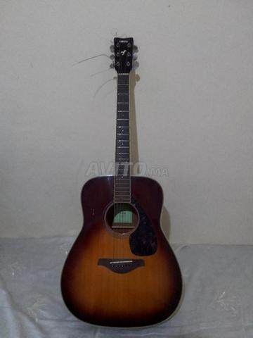 Yamaha FG 820 - 2