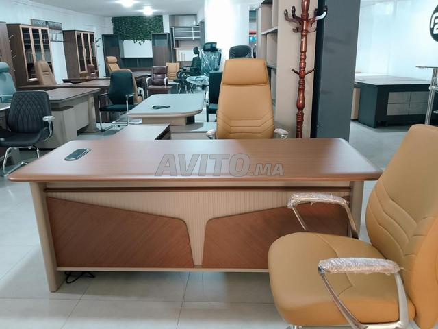 🏢 Équipez votre bureau avec du mobilier de direction chic et professionnel - 2