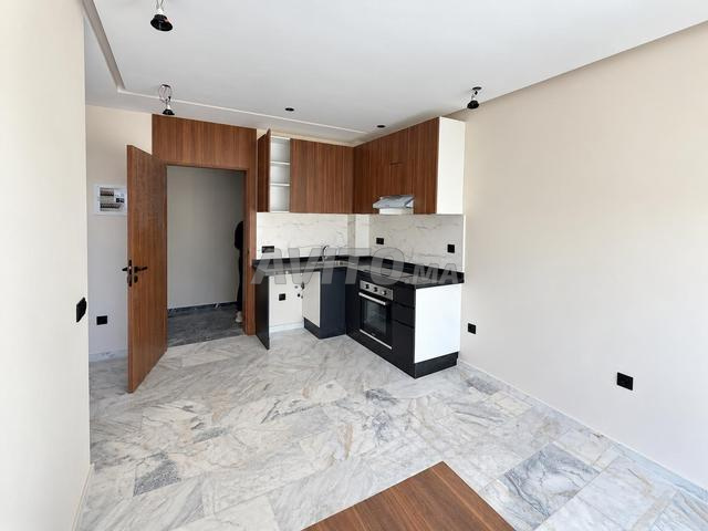 🏠 Studio vide à louer – Roches Noires - 2
