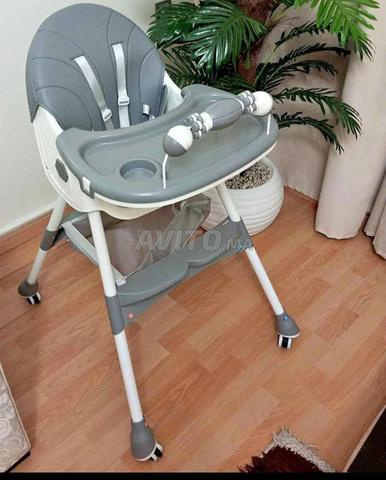 Chaise haute pour bébé avec balancelle - 2
