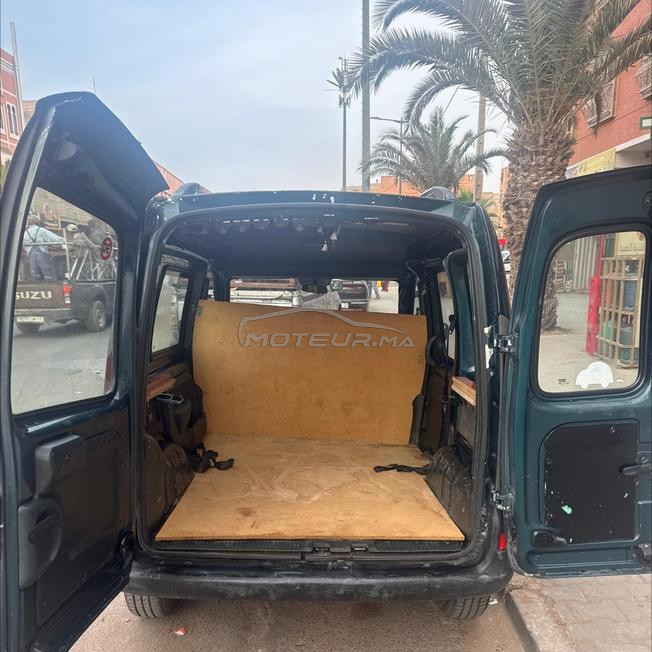 سيارة Modèle 2000 – Très bon état – 55 000 DH