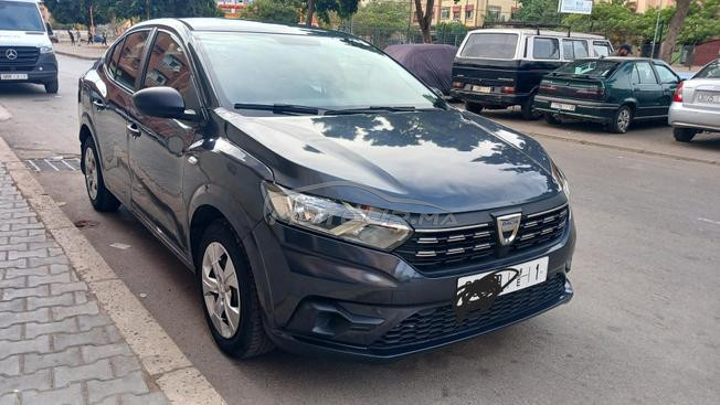 Dacia logan..
