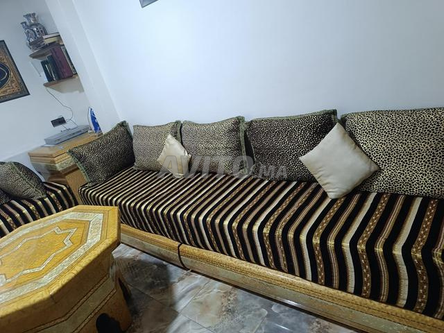 (Vente urgente) Assises, table, coins - 2