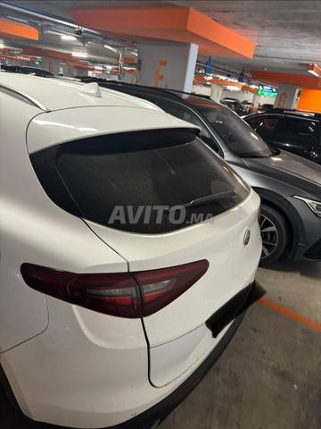 Alfa Romeo Stelvio - 2