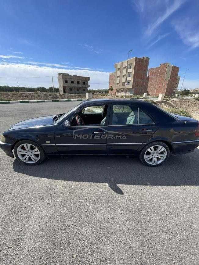 Mercedes 250 farmaja 