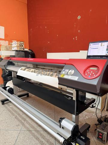 ماكينة الطباعة Roland RF-640 بحالة جيدة