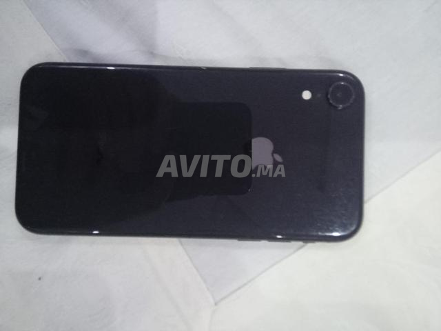 iPhone XR 64GB Noir Officiel Tétouan - 2