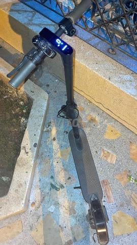 Trottinette à vendre ... Prix négociable - 2