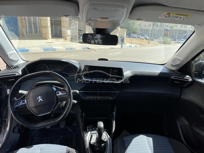 Peugeot 208 Diesel Manuelle 2024 à Fès