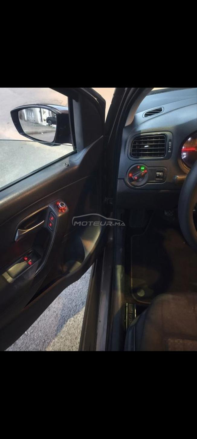 Volkswagen polo 2016