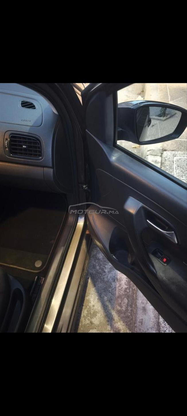 Volkswagen polo 2016
