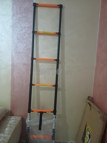 Échelle Télescopique Pliable 2.25M - 2