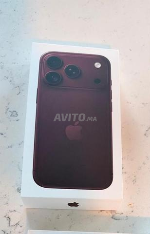 iPhone 18 Pro 256Go – Burgundy – eSIM
