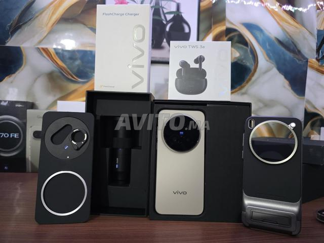 فـيـفـو x300 برو كيت المصور