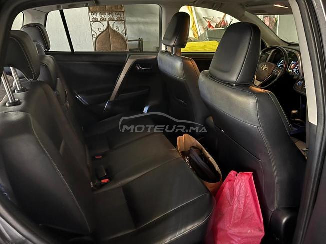 Toyota RAV-4 Essence Automatique 2016 à Rabat