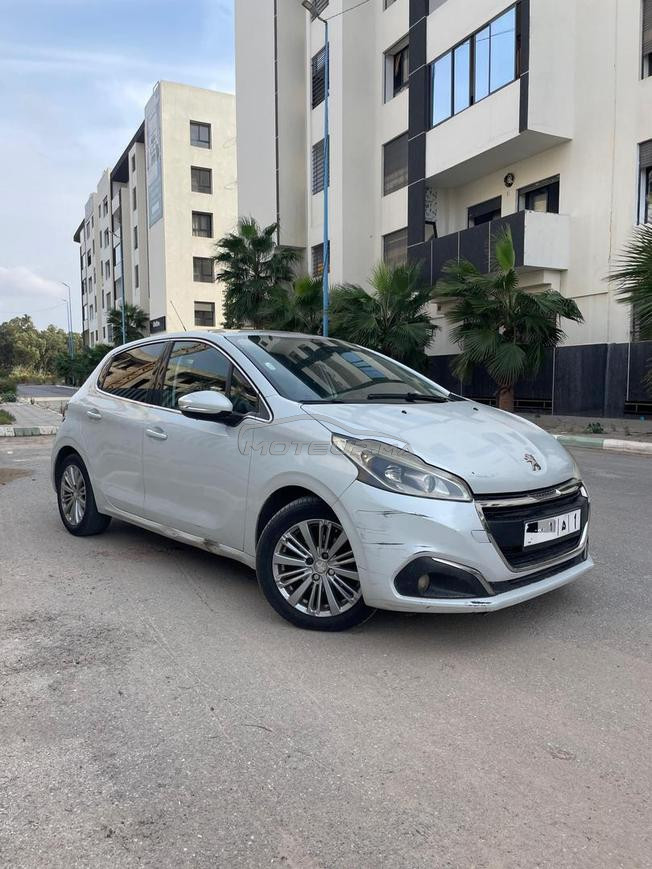 Peugeot 208 White Edition – 2017 – WW Maroc