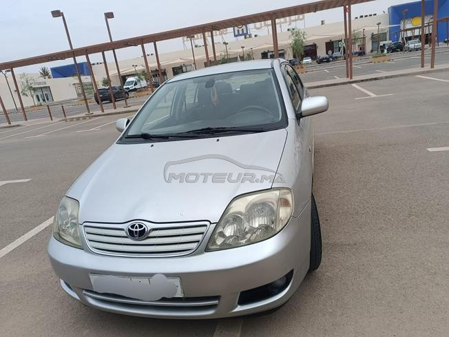 TOYOTA COROLA ESSENCE 