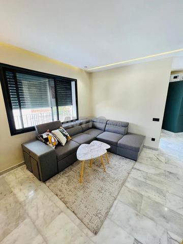 Studio meublé 50 m² Franceville Maarif