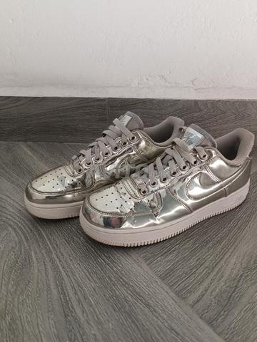 Taille 37.5 Nike Air Force 1 SP - 2
