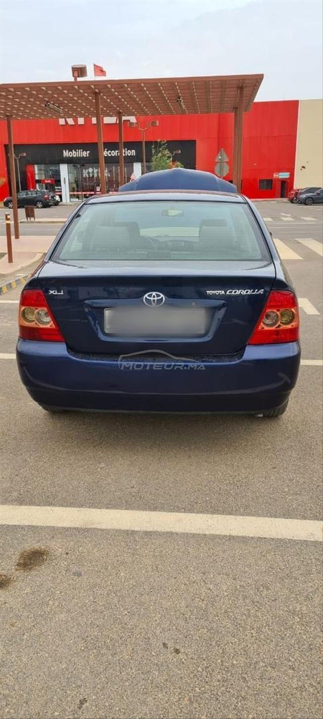 TOYOTA COROLA 