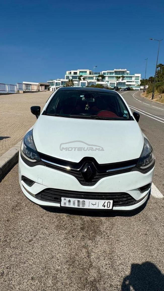 RENAULT CLIO 4 LUTECIA – FULL OPTIONS