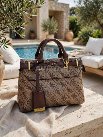 Sac Chic Guess avec boîte GS654 - 2