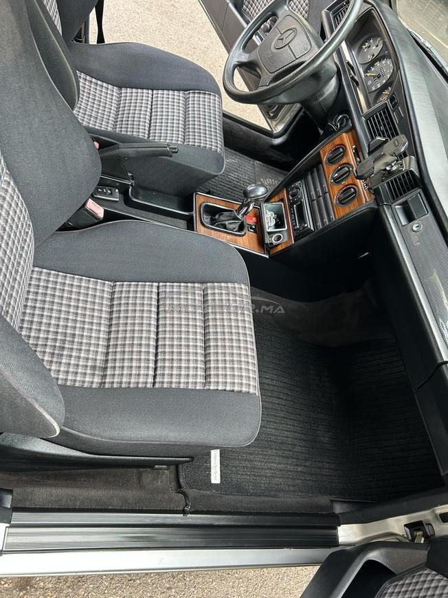 À VENDRE — MERCEDES-BENZ SPORTLINE DE COLLECTION