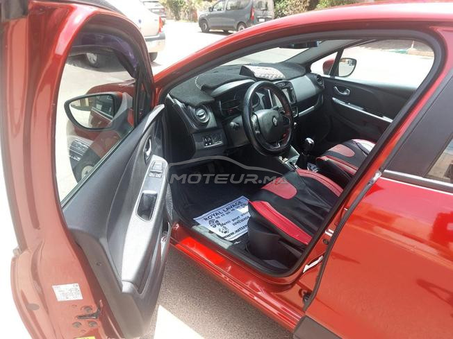 Clio en très bon état 