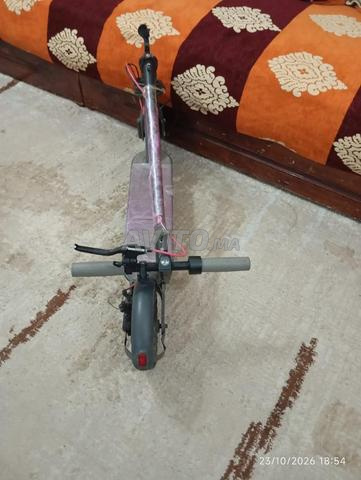 Trottinette électrique Vitesse maximale 31km/h - 2