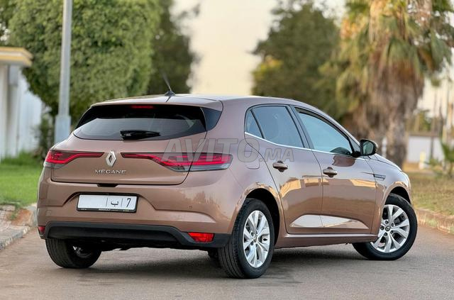 RENAULT MEGANE 4 - 2