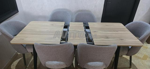 Salle à manger extensible avec 6 chaises grises - 2