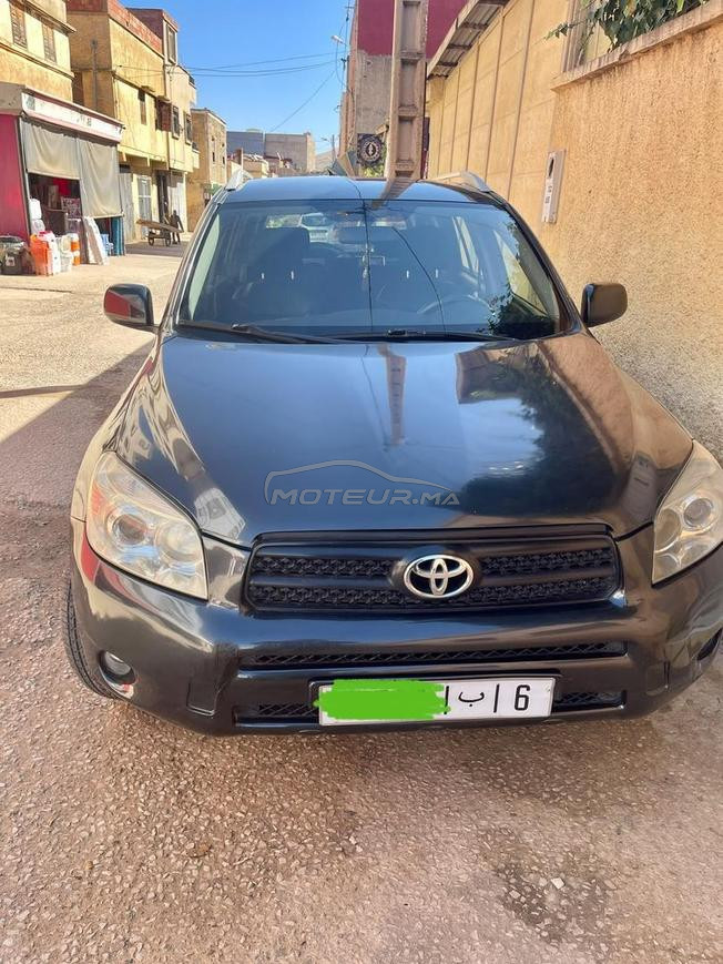    Toyota rav 4    للبيع 
