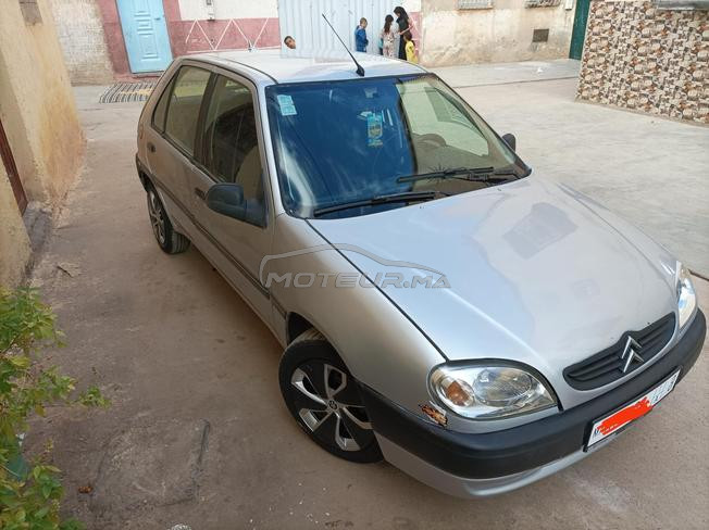 Citroen Saxo mazout 6 cv modèle 2002