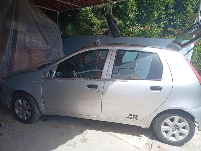 Fiat Punto Essence Manuelle 2008 à Salé