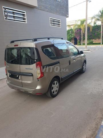 Dacia Lodgy modèle 2015 180 000 km - 2