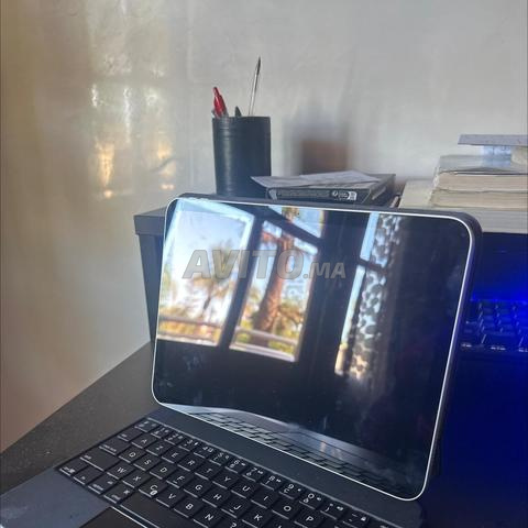 آيباد الجيل العاشر 256 جيجا (قلم ولوحة مفاتيح)
