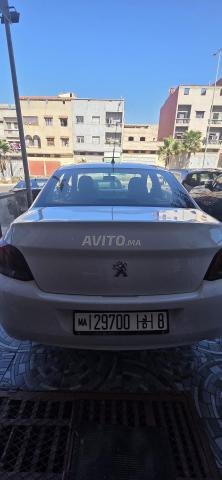 بيجو 301