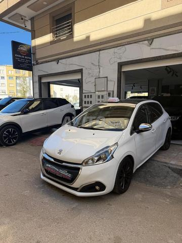 بيجو 208 ديزل، المالك الأول