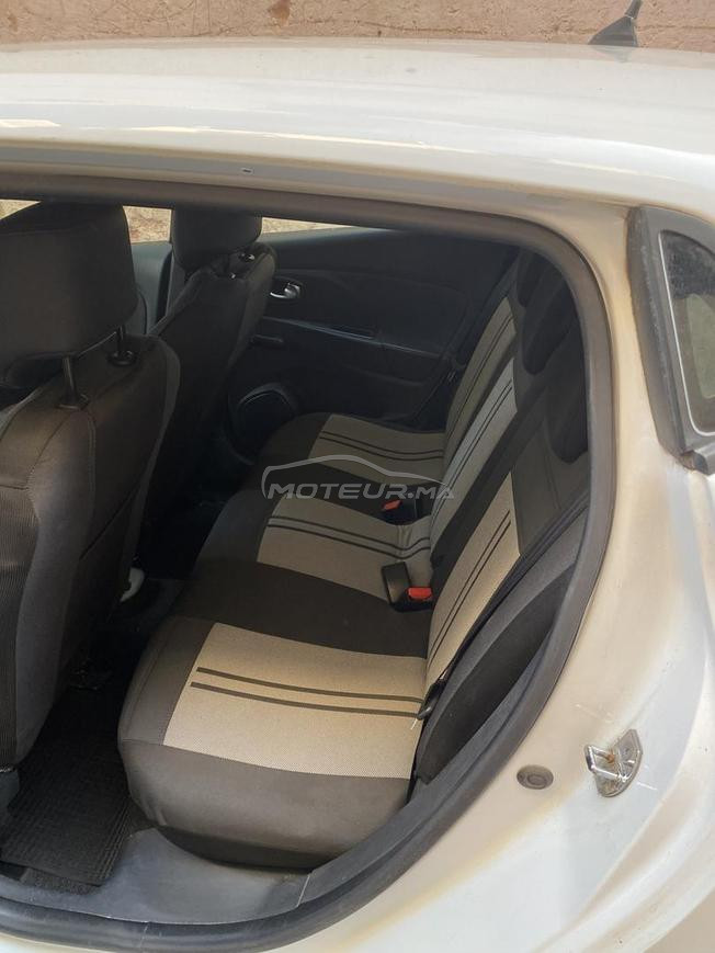 Clio 4 à vendre 