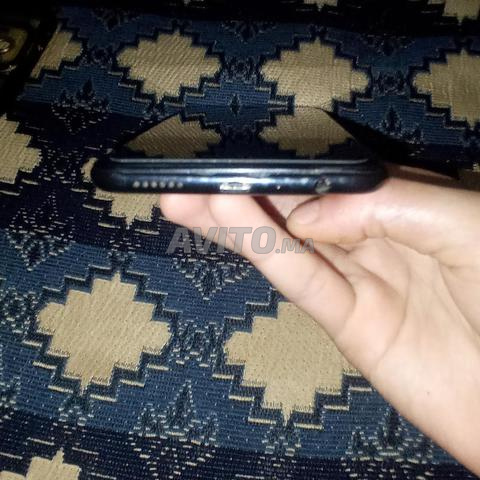 Samsung Galaxy A10s très bon état - 2
