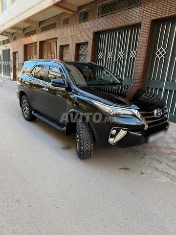 TOYOTA FORTUNER - 2