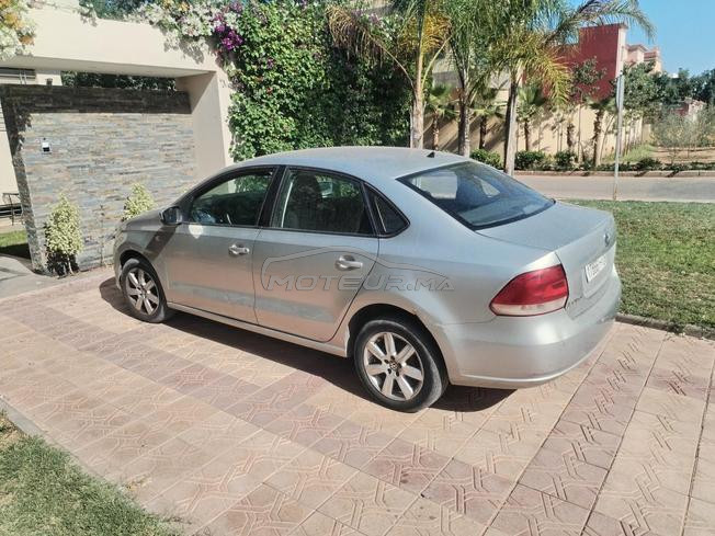 Volkswagen polo sedan 2014 première main 