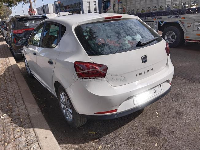 Seat Ibiza Essence Manuelle 2011 à Salé