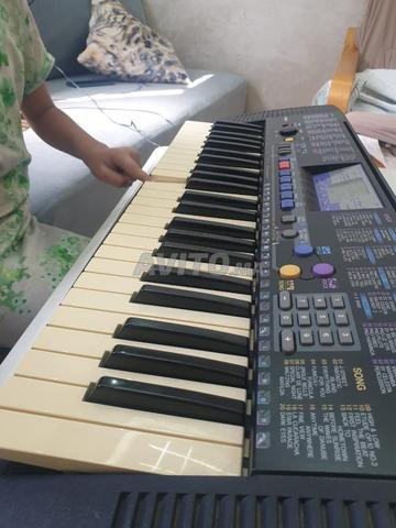 ORGUE PIANO YAMAHA - 2