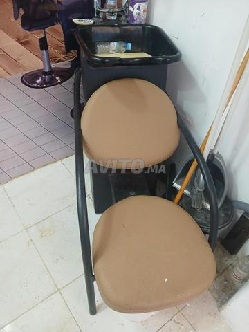 Chaise, miroir et aération - 2