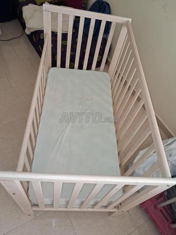 lit bébé très bon état à vendre - 2