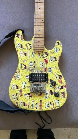 Guitare électrique 3/4 Bob Éponge - 2