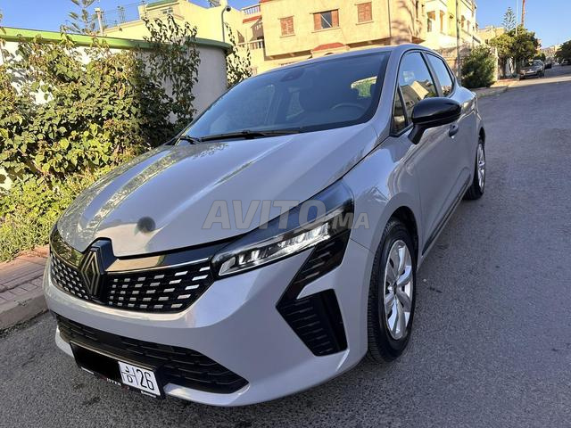 Renault Clio diesel manuelle - 2