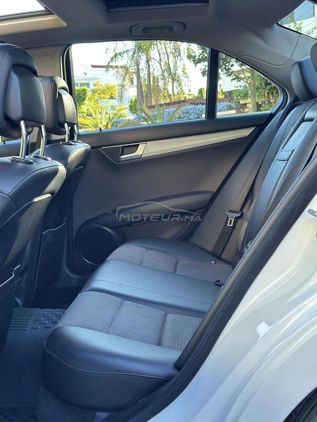 MERCEDES-BENZ C180 CGI BLUEEFFICIENCY Essence 2012